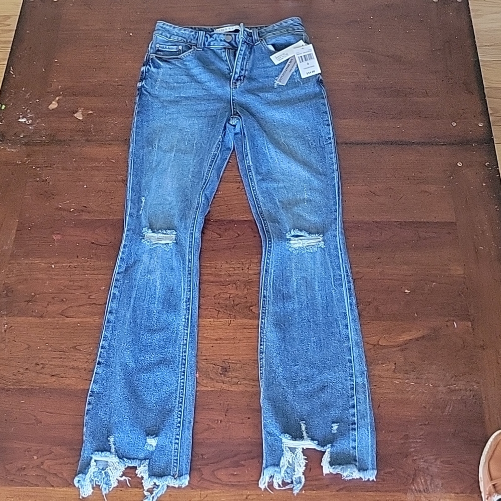 Size 3 Tinseltown Jeans